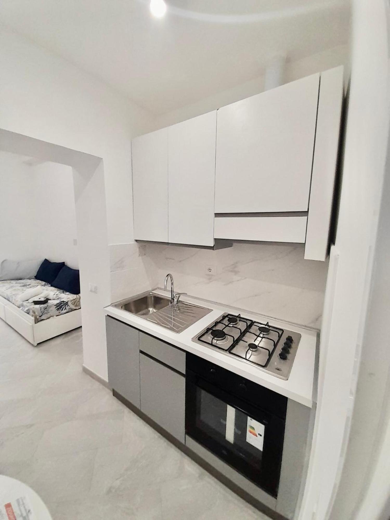 Roma Colosseo Apartment ภายนอก รูปภาพ