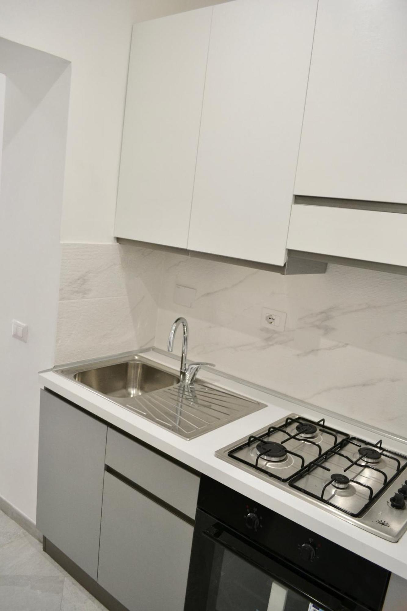 Roma Colosseo Apartment ภายนอก รูปภาพ