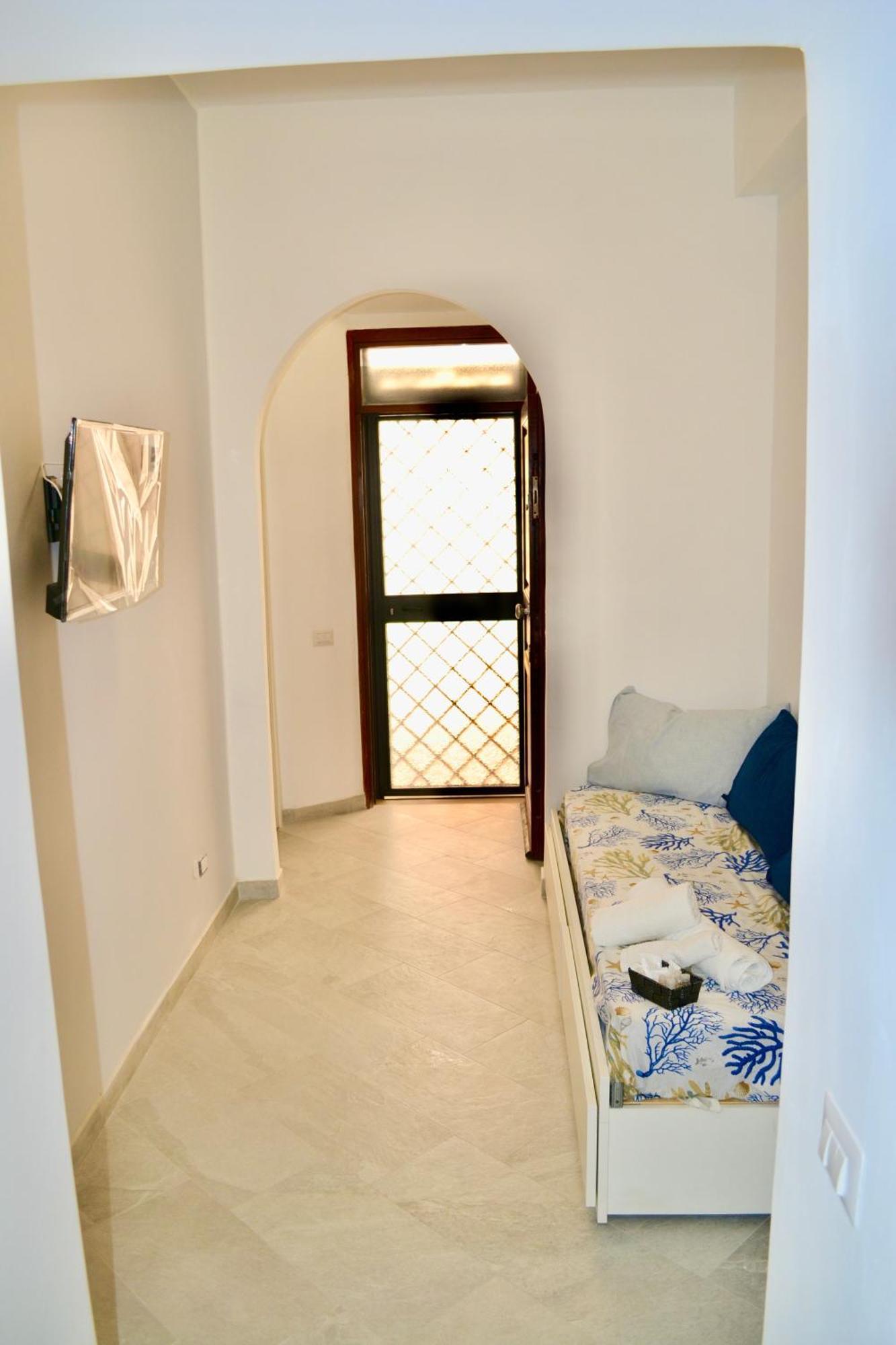 Roma Colosseo Apartment ภายนอก รูปภาพ