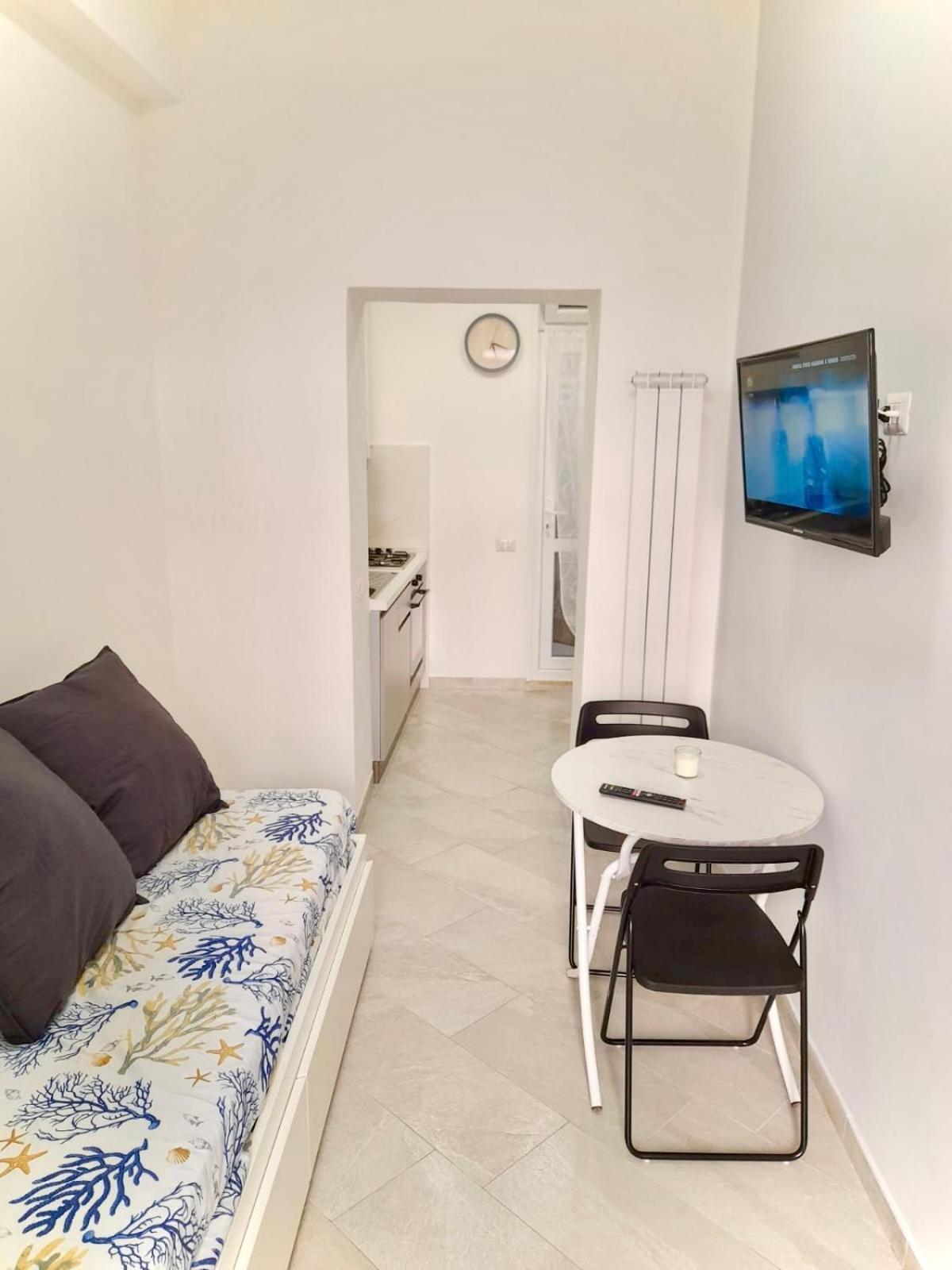 Roma Colosseo Apartment ภายนอก รูปภาพ