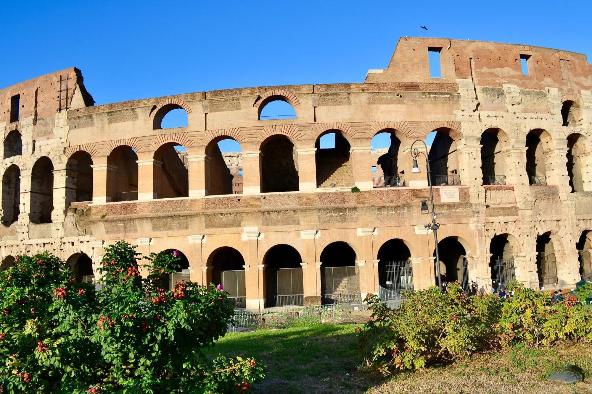 Roma Colosseo Apartment ภายนอก รูปภาพ