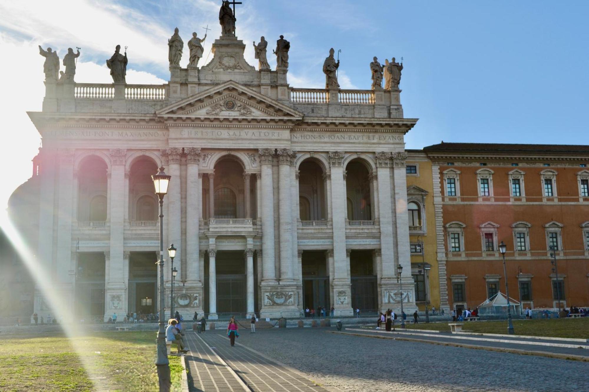 Roma Colosseo Apartment ภายนอก รูปภาพ